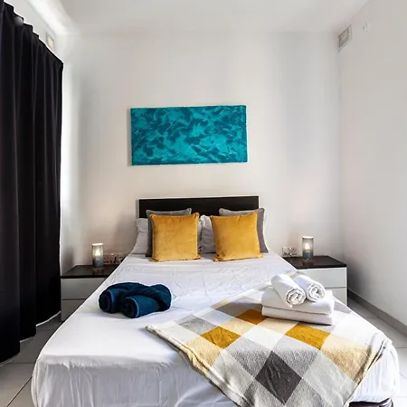 Z4 - Seafront Апартаменты Сент-Полс-Бей