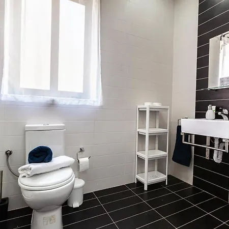 Z4 - Seafront Апартаменты