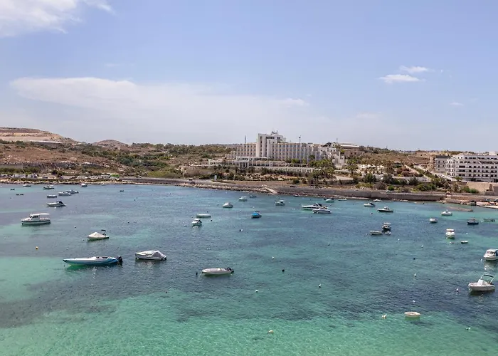 Apartment Z4 - Seafront St. Paul's Bay